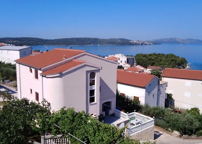Gracia & Toni Trogir