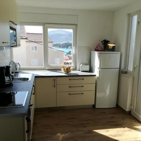 Gracia & Toni Trogir